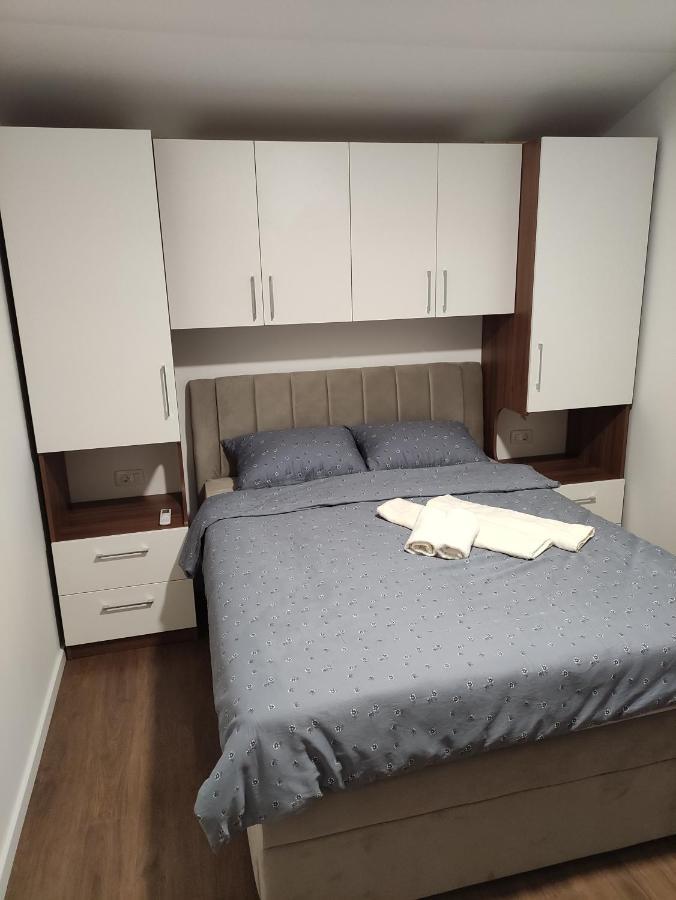 Mira 2 Apartment Zagvozd Екстериор снимка